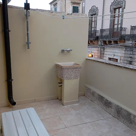 Casa Nicotera Holiday home *